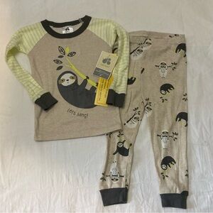 3-29 Just Born sloth pajamas boys Unisex 2t NWT
